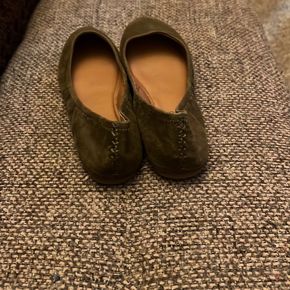 NWOT Lucky Brand Olive Emmie Ballet Flats Size 9.  Never Worn - Picture 2 of 5